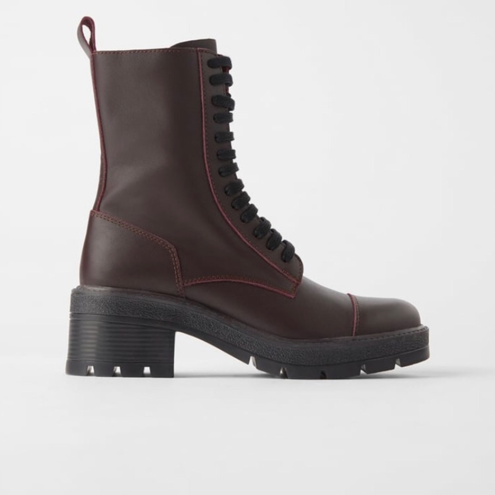 New Zara Laced leather ankle boots